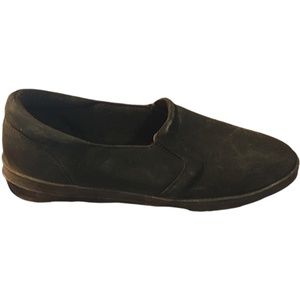 Cabin Creek Black Slip On- Like NEW 10M